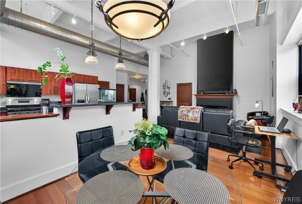 210 Ellicott Street - Photo 25
