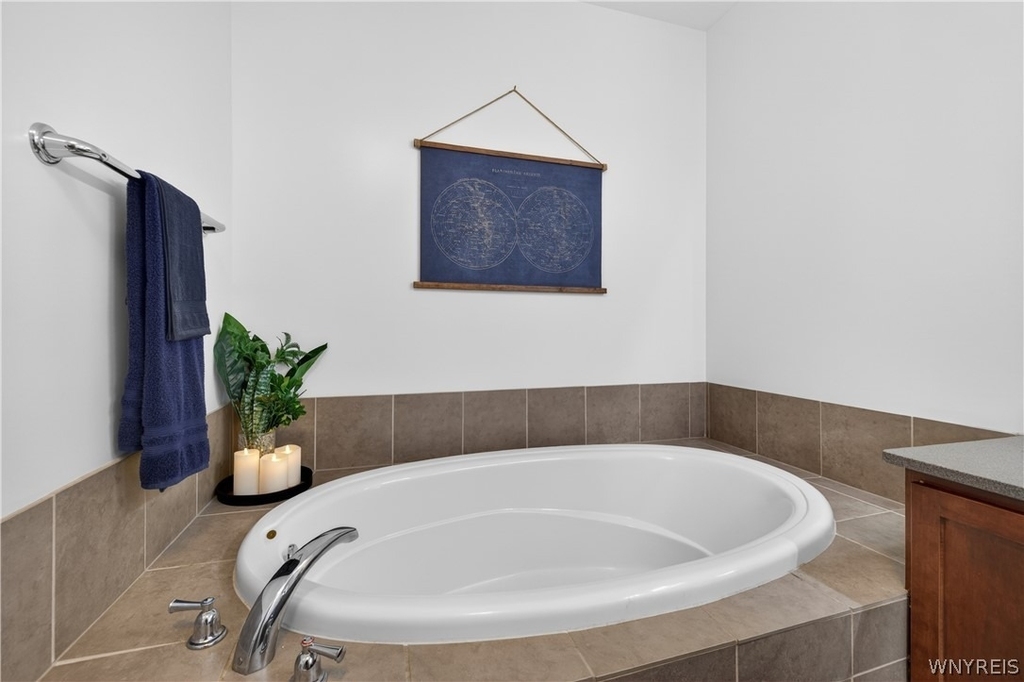 210 Ellicott Street - Photo 33