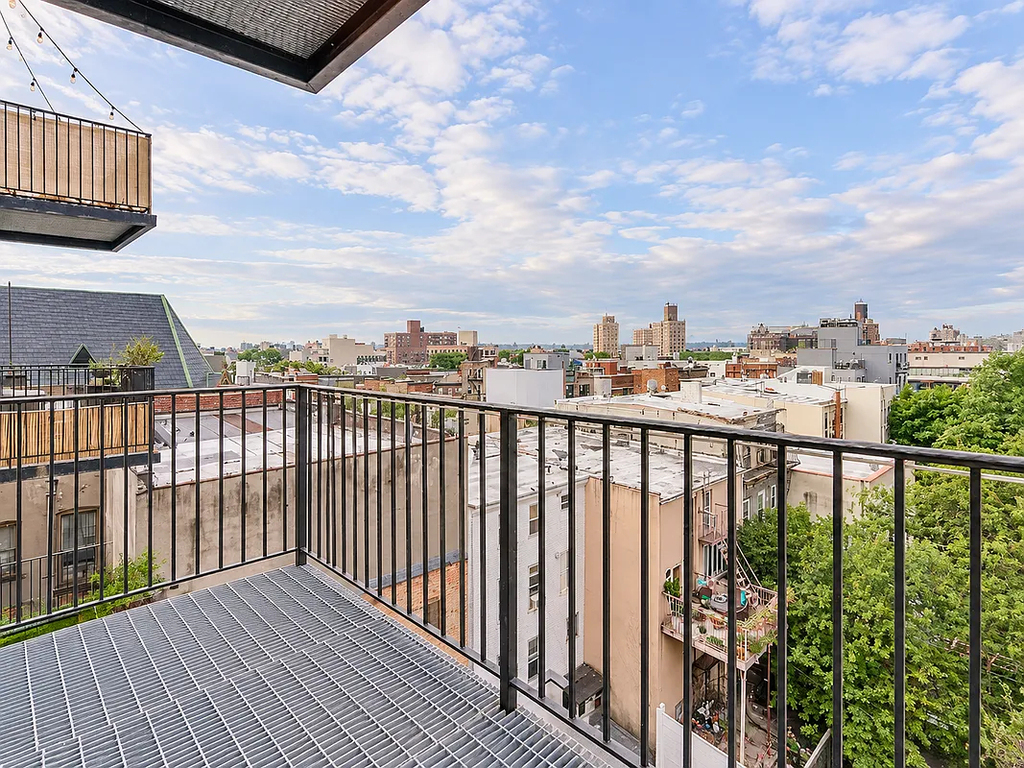 594 Bushwick Avenue - Photo 5
