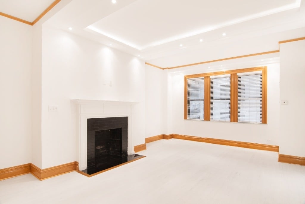  West 58th Street - Photo 1