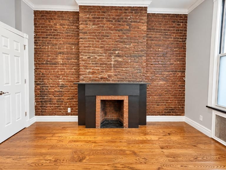 Leroy St - Photo 0