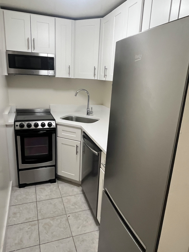 50 West 90th Street - Photo 3