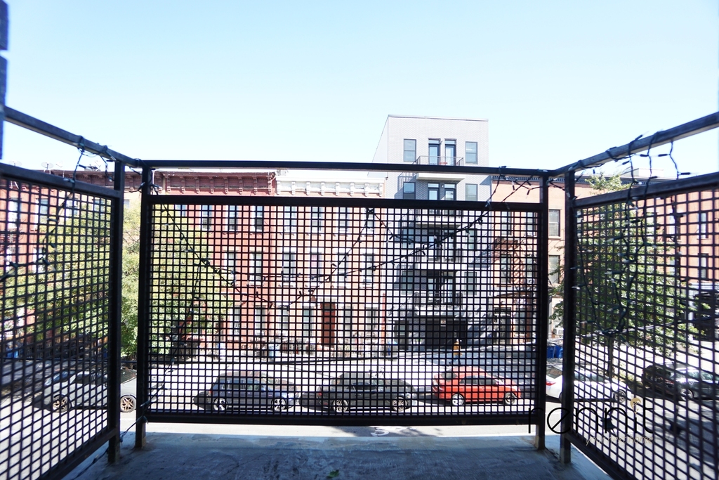 102 Central Avenue - Photo 5