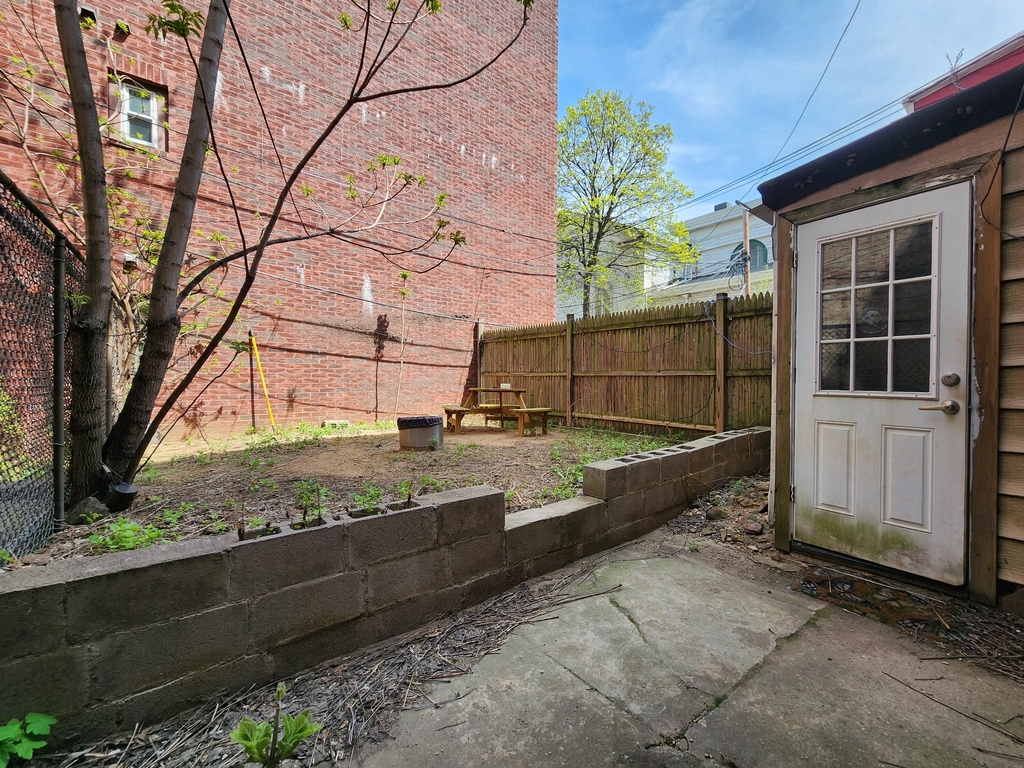 849 Bushwick Avenue - Photo 12