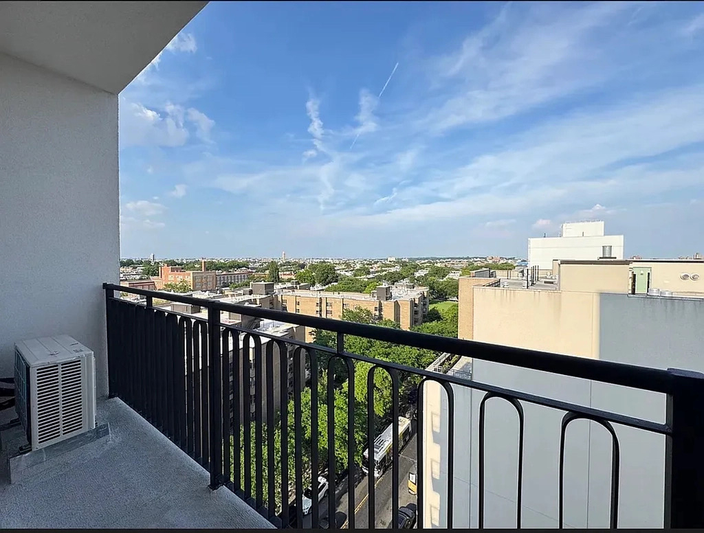1584 Fulton Street - Photo 6