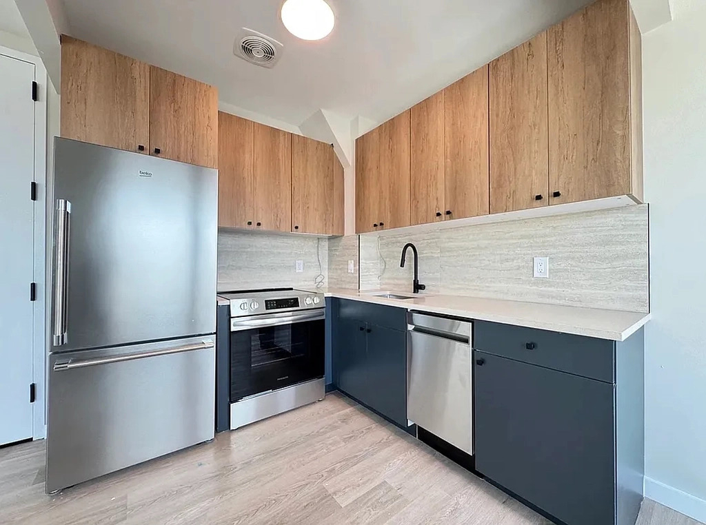 1584 Fulton Street - Photo 0