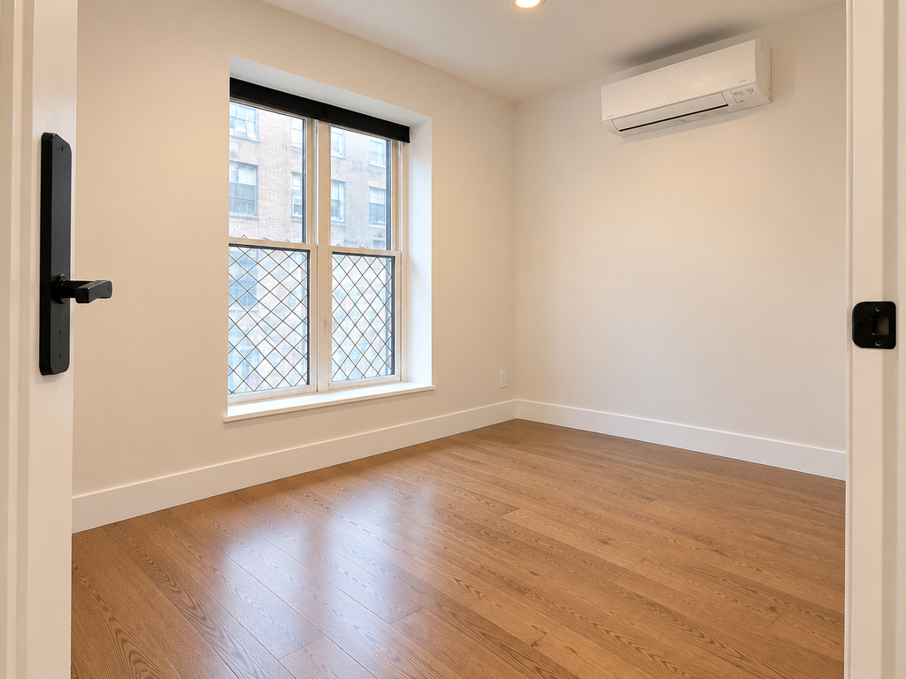 193 Greenpoint Avenue - Photo 5