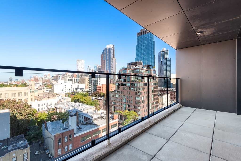 375 Dean Street - Photo 3