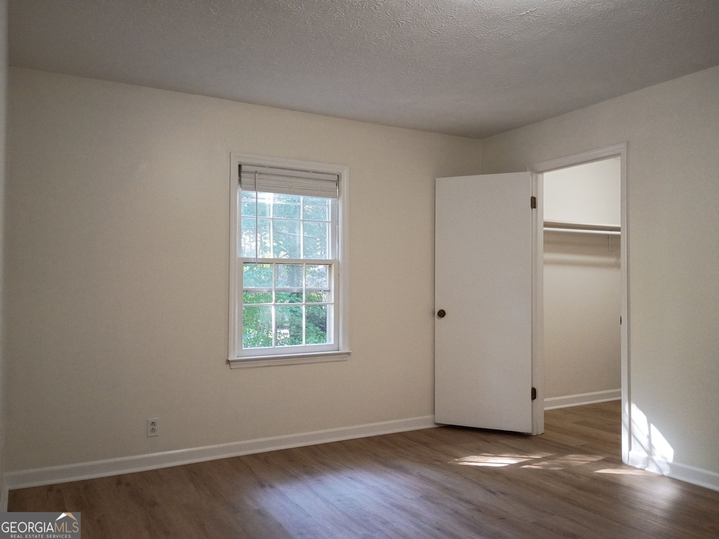 281 W Lakeview Drive - Photo 27