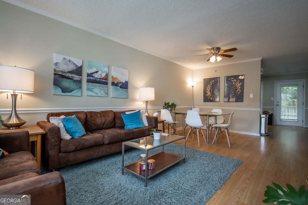 200 E Cloverhurst Avenue - Photo 1