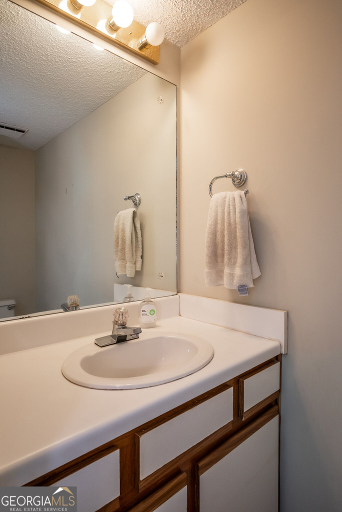 200 E Cloverhurst Avenue - Photo 12