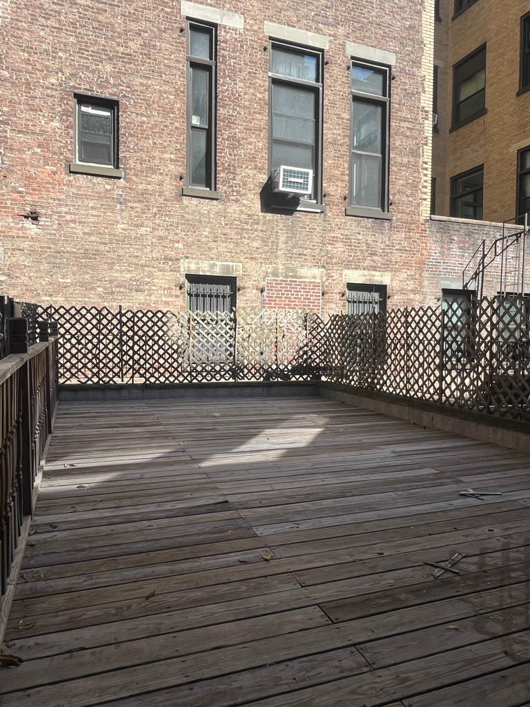 West 73rd and Columbus - Photo 9