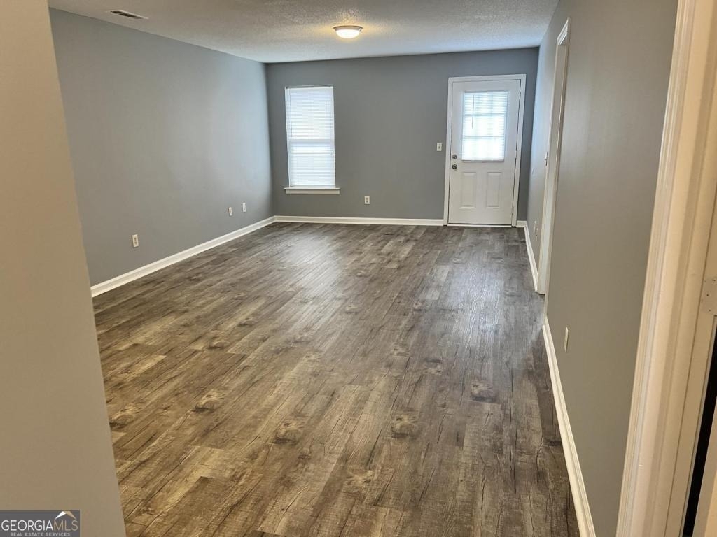 21 Widgeon Way Nw - Photo 1
