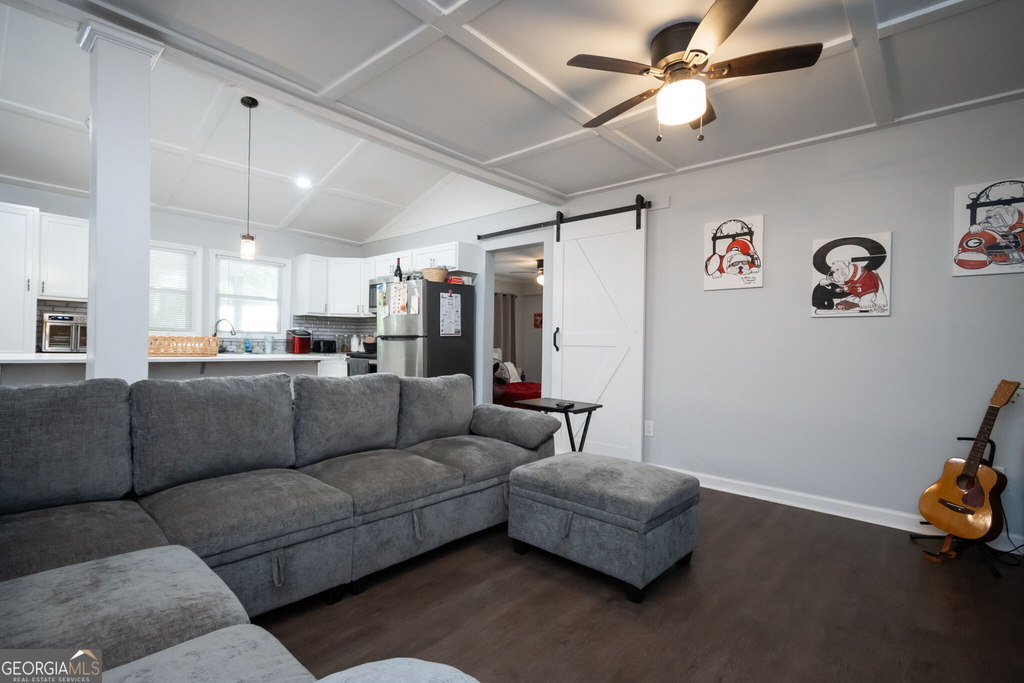 120 Hillside Street - Photo 10