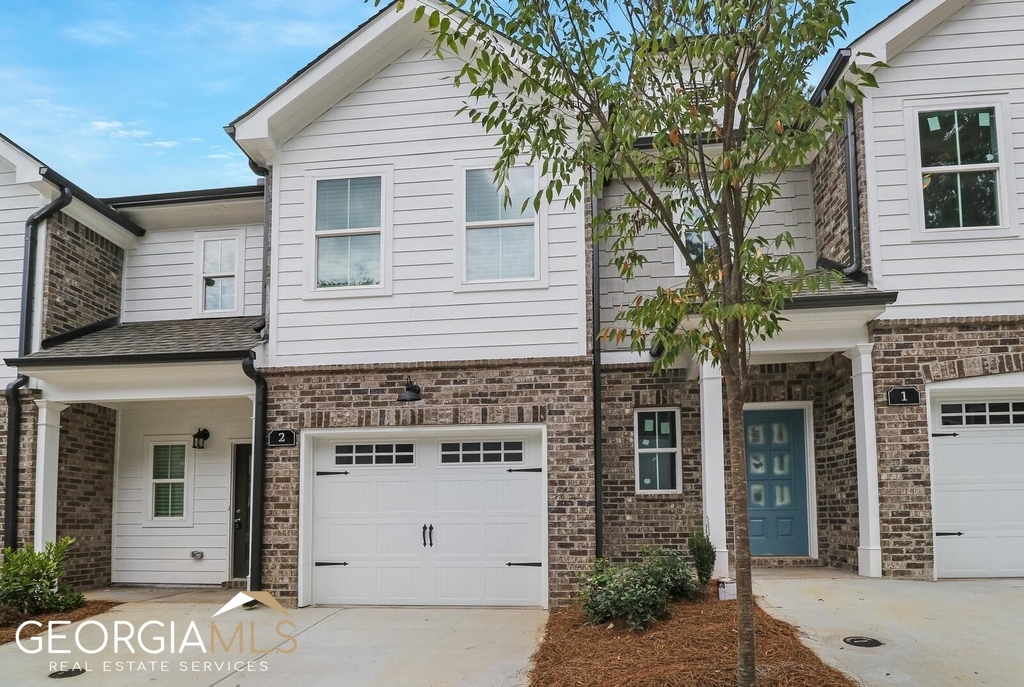 15 Sprayberry Road - Photo 0