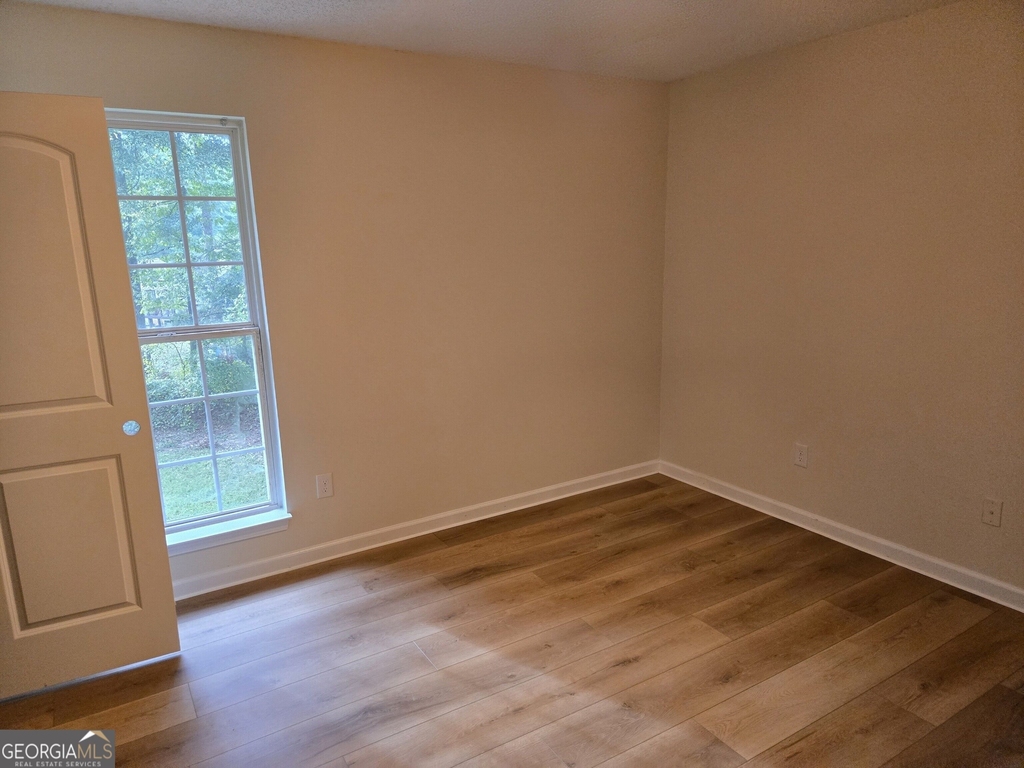 141 Club Circle - Photo 10