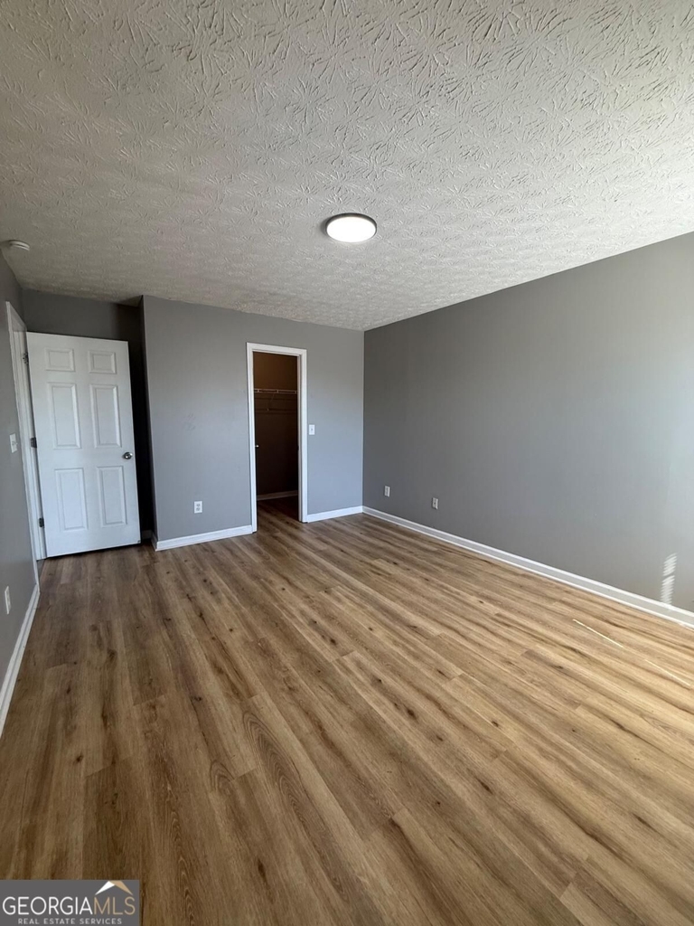 310 Lakeside Circle - Photo 20