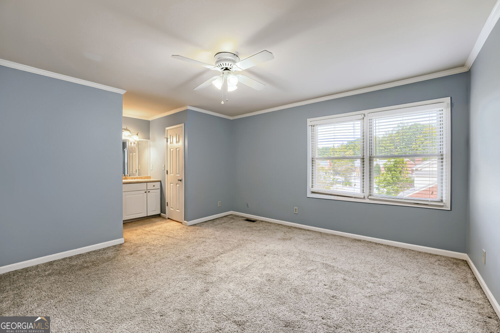 410 Forestgate Court - Photo 11