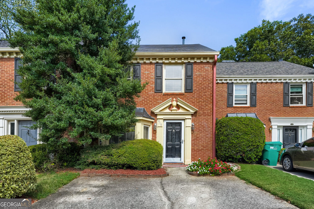 410 Forestgate Court - Photo 0