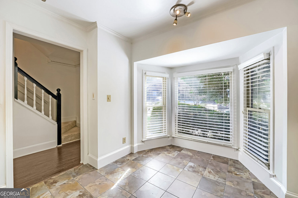 410 Forestgate Court - Photo 3