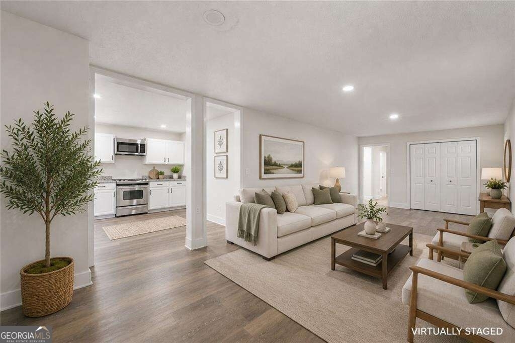 4755 Kent Road - Photo 2