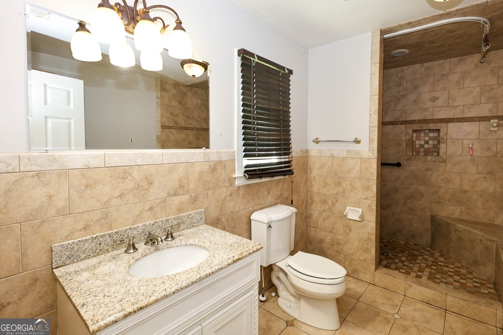 5075 Winters Chapel Road - Photo 14