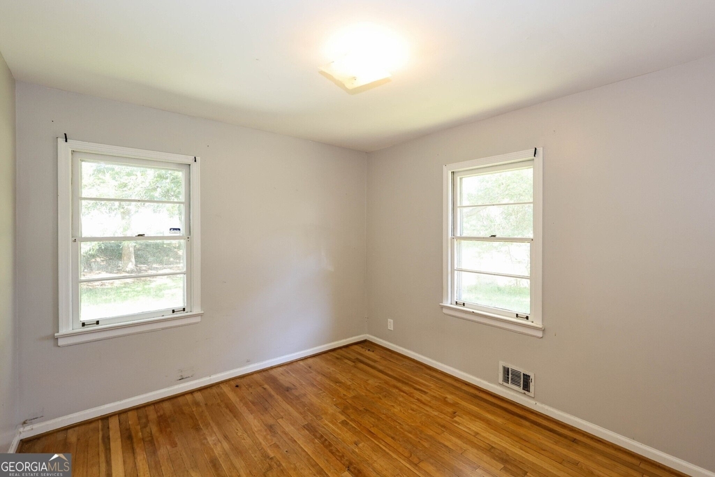 5075 Winters Chapel Road - Photo 13