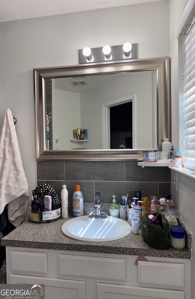 304 Commons Drive - Photo 17