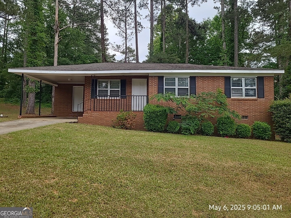 722 Cardinal Circle - Photo 1