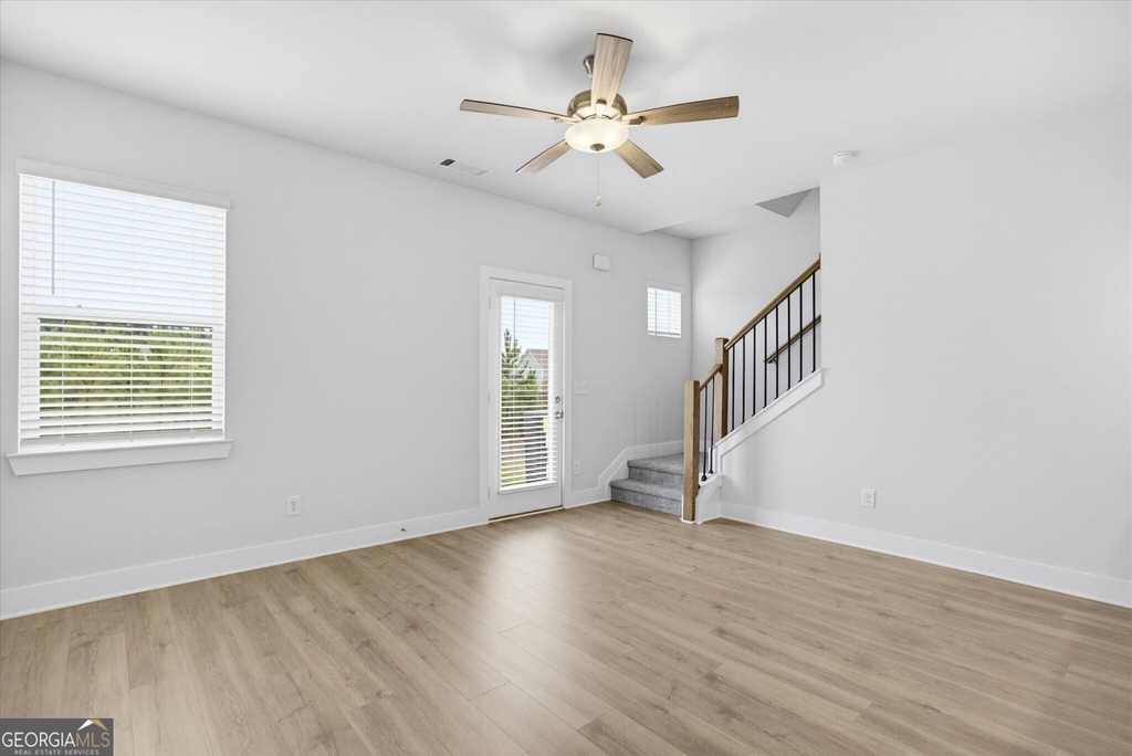 139 Chastain Drive - Photo 11