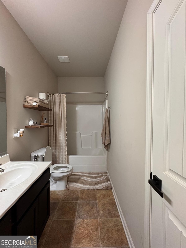 5786 Apple Grove Road - Photo 16