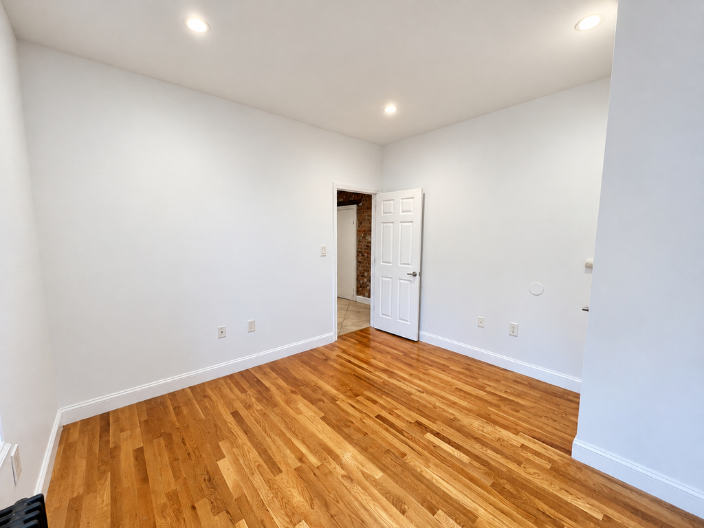 118 Quincy Street - Photo 7