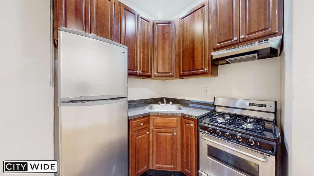 66 West 106th Street - Photo 1