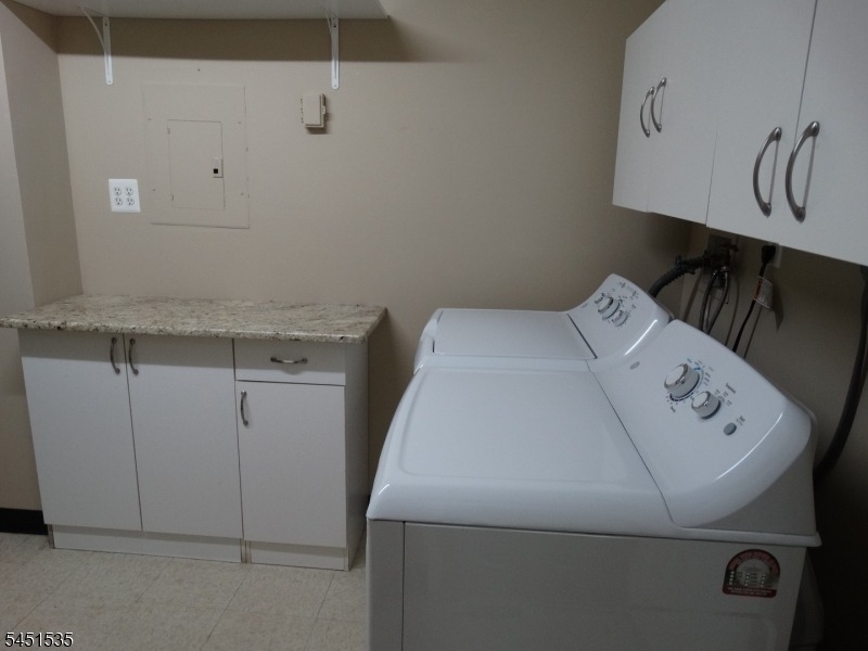 428 Azalea Ter - Photo 17