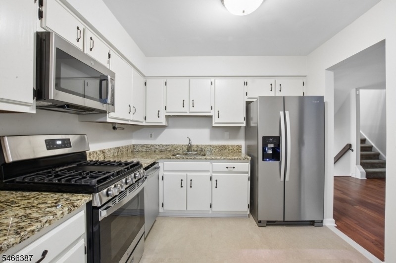 125 Patriots Rd - Photo 3