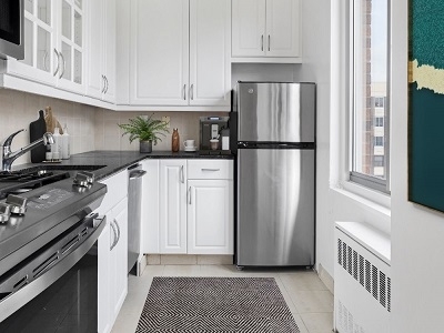 East 28th Street - Photo 4