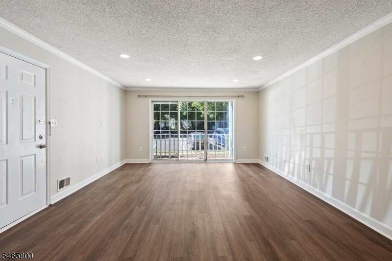 77 Sapphire Ln - Photo 4