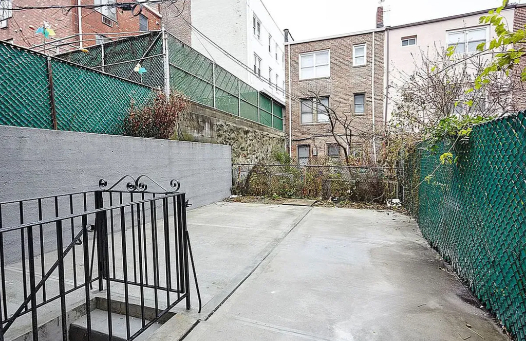 22-74 33rd Street - Photo 7
