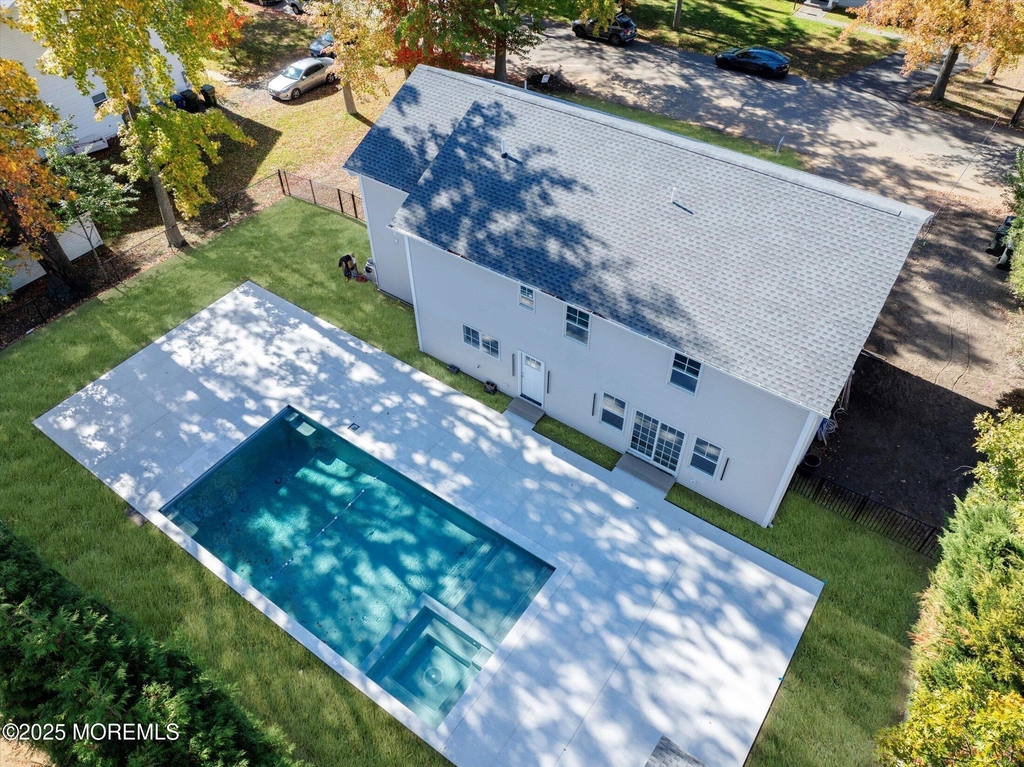 243 Woodcrest Road - Photo 3