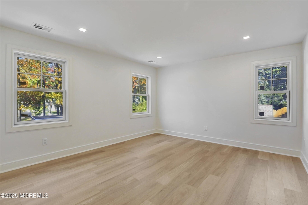 243 Woodcrest Road - Photo 29
