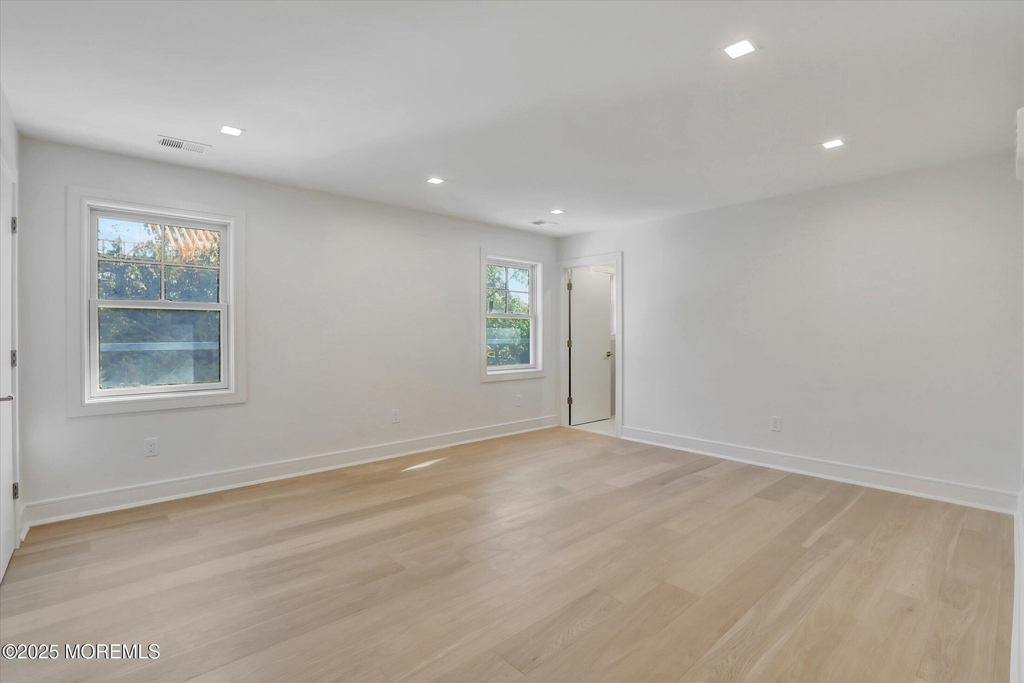 243 Woodcrest Road - Photo 21