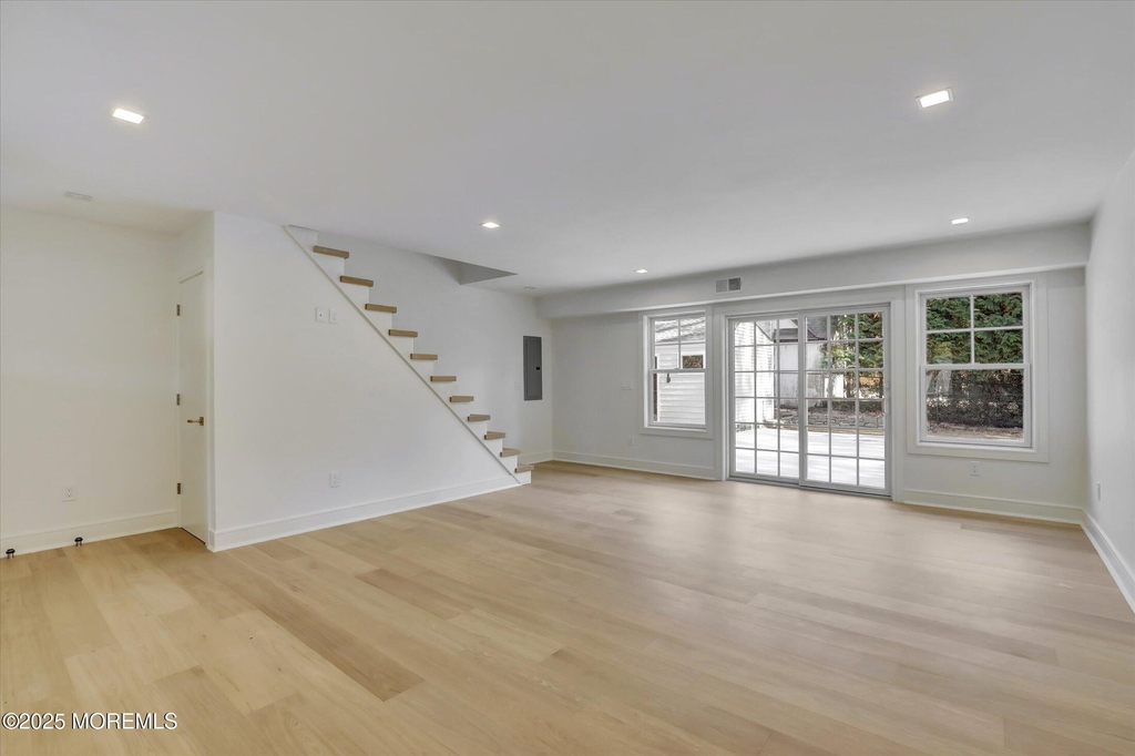 243 Woodcrest Road - Photo 12