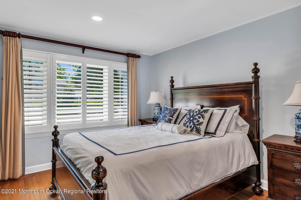 200 Lorraine Avenue - Photo 19