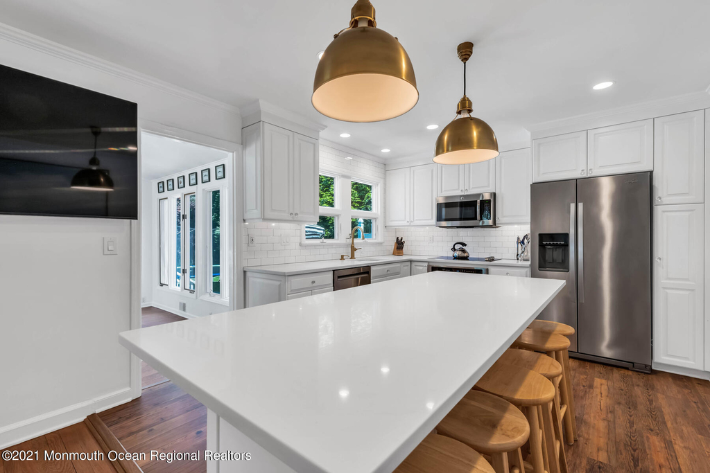 200 Lorraine Avenue - Photo 6