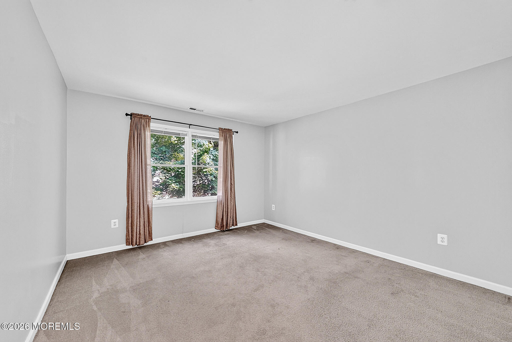 25 Brittany Court - Photo 22