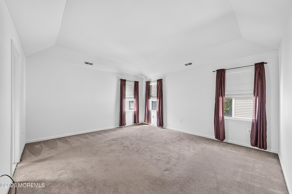 25 Brittany Court - Photo 4