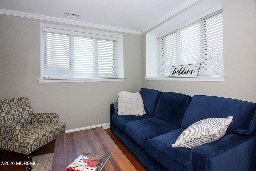 15 Garfield Avenue - Photo 2