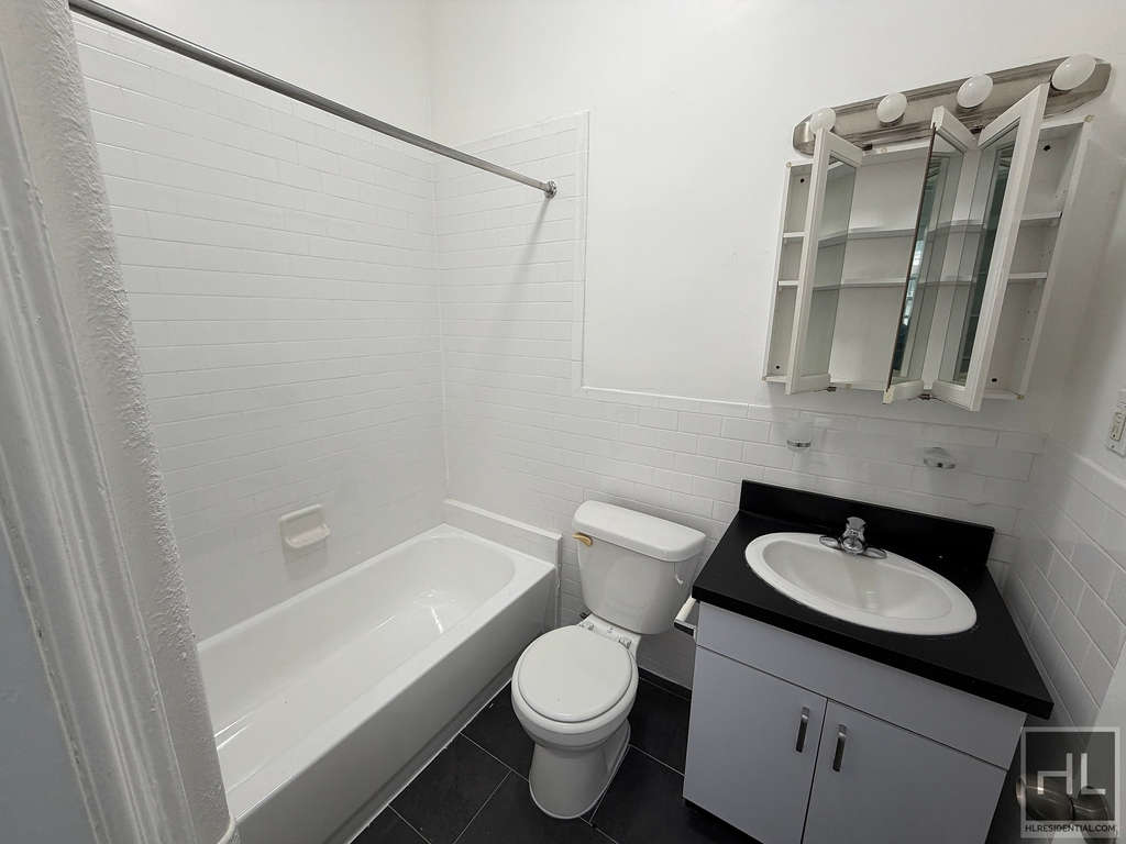 Lexington Avenue - Photo 4
