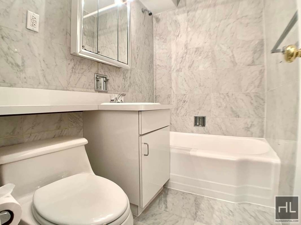 East 79 Street - Photo 2