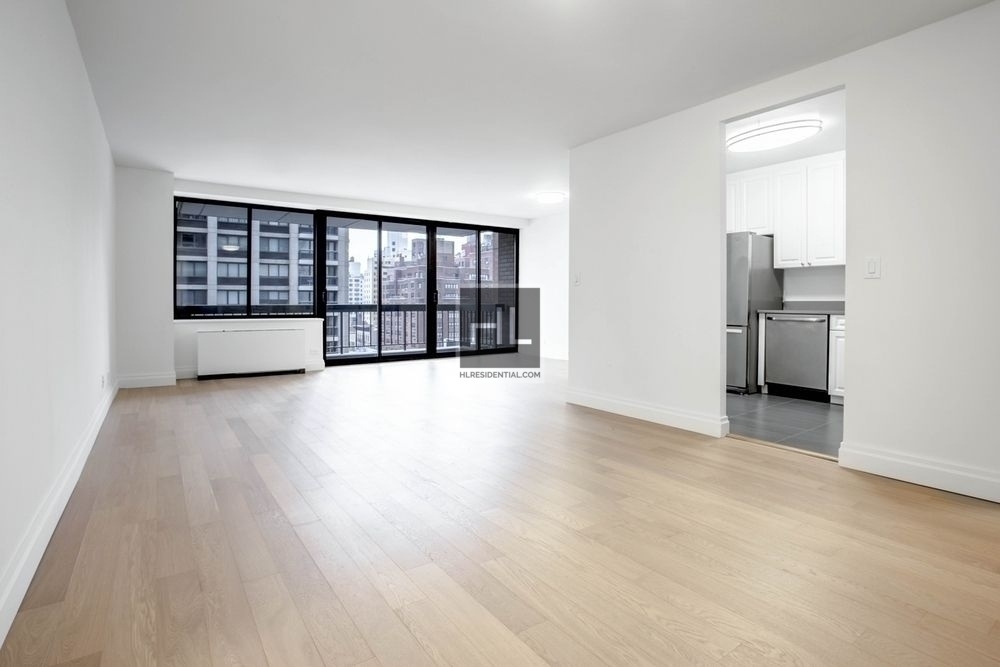 East 58th Street - Photo 6